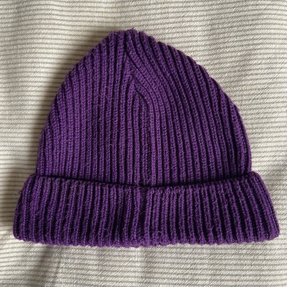 Patagonia Beanies SOLD - Picture 3 of 5